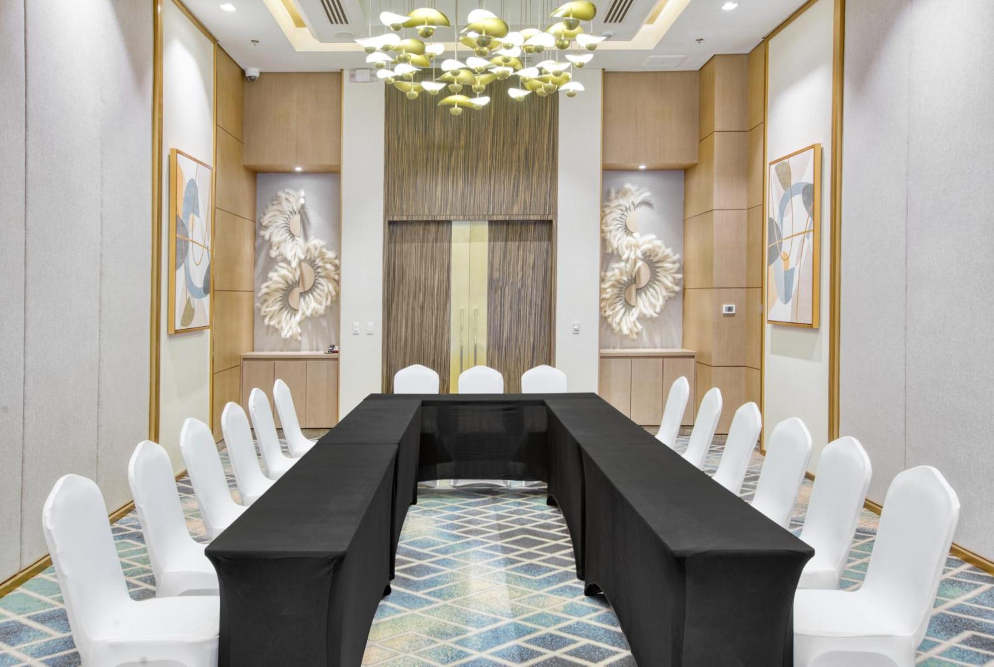 מקטאן Belmont Hotel Mactan מראה חיצוני תמונה