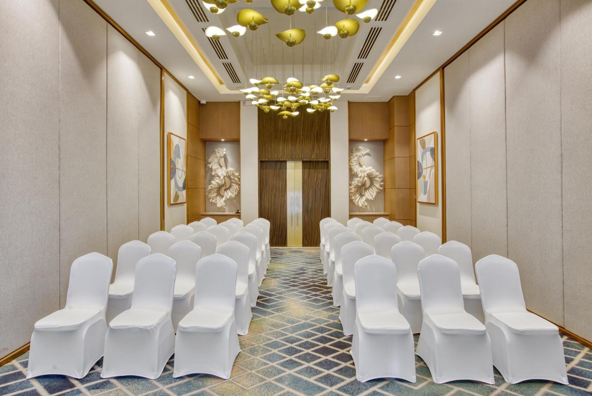 מקטאן Belmont Hotel Mactan מראה חיצוני תמונה