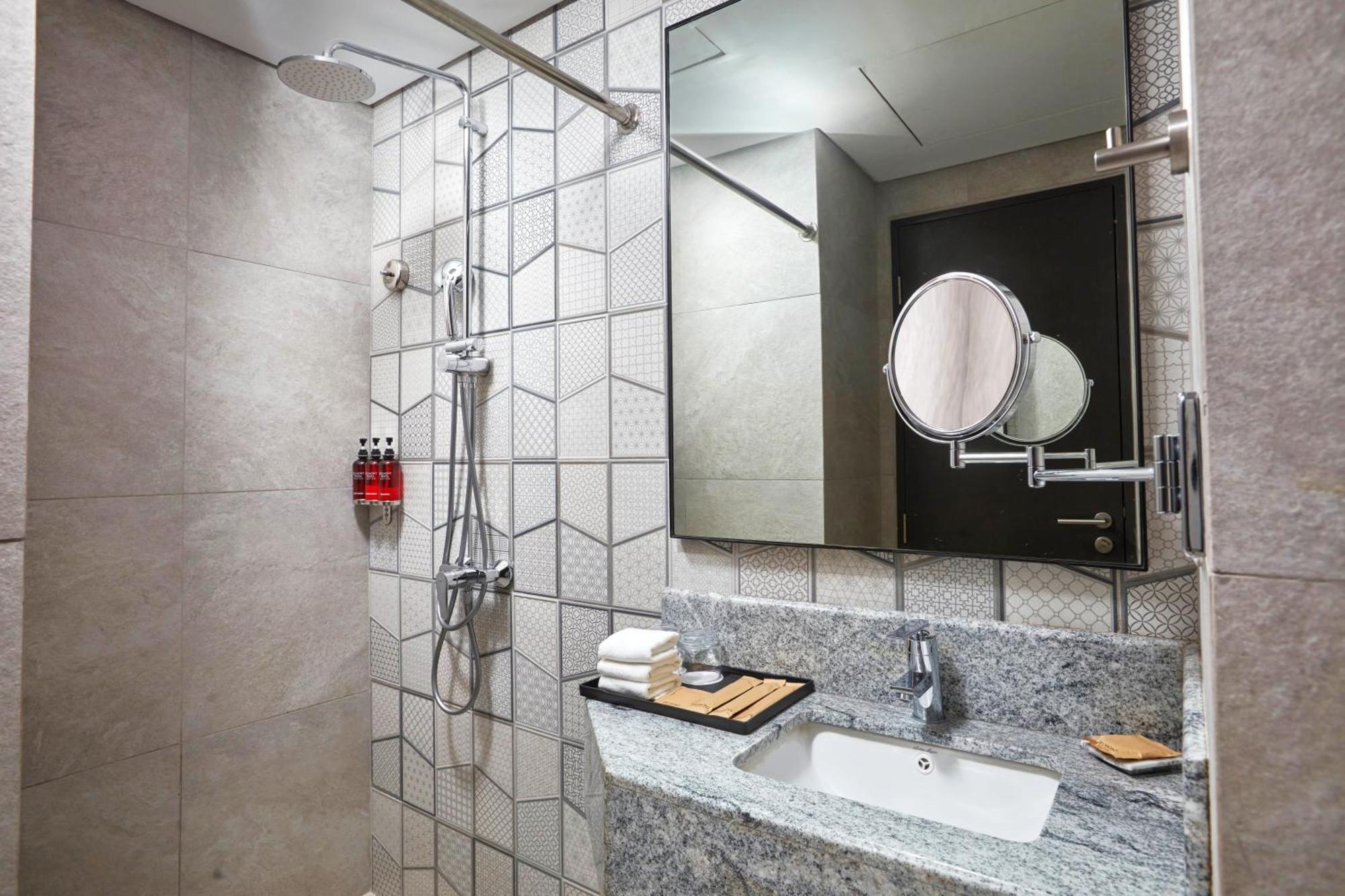 מקטאן Belmont Hotel Mactan מראה חיצוני תמונה